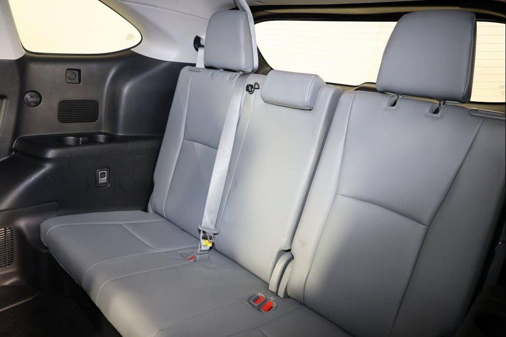 used 2020 Toyota Highlander car, priced at $28,995