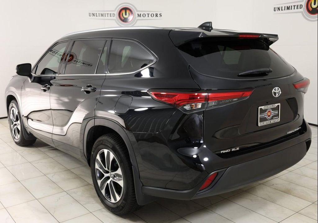 used 2020 Toyota Highlander car, priced at $28,995