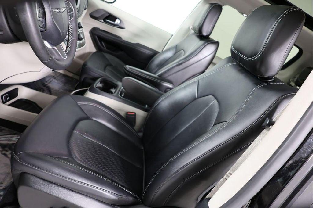 used 2024 Chrysler Pacifica car, priced at $38,500