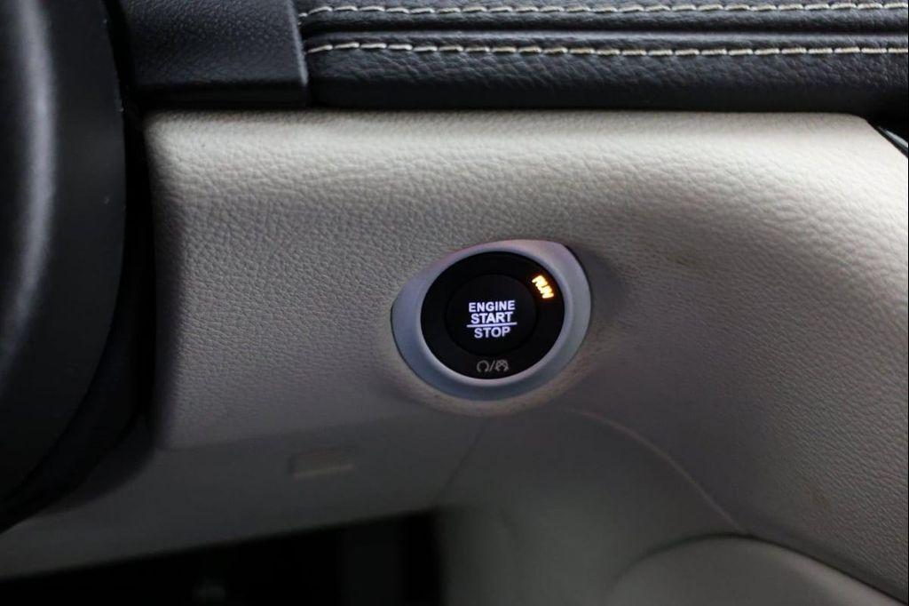 used 2022 Chrysler Pacifica car, priced at $27,995