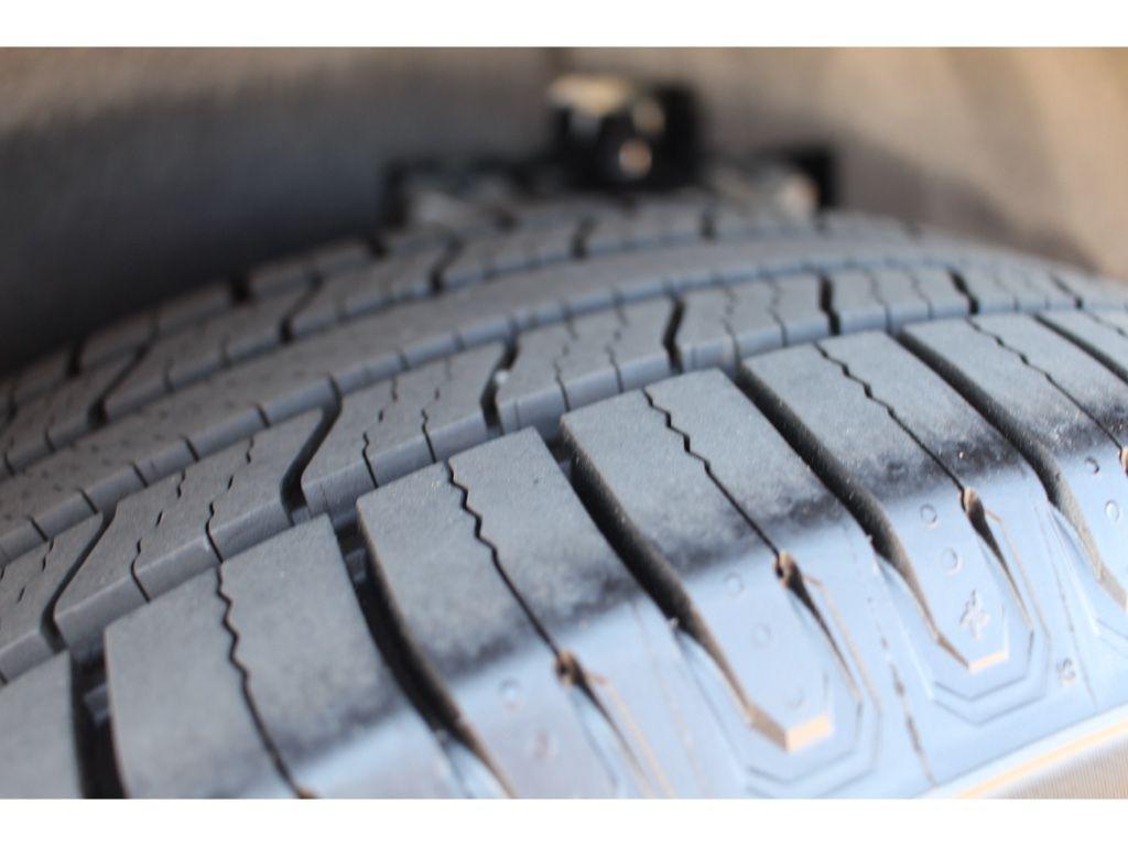 used 2021 Ford Edge car, priced at $18,997