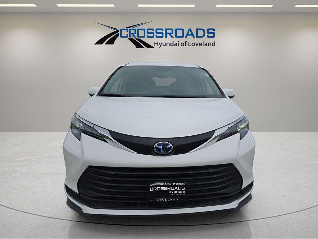 used 2024 Toyota Sienna car, priced at $38,871