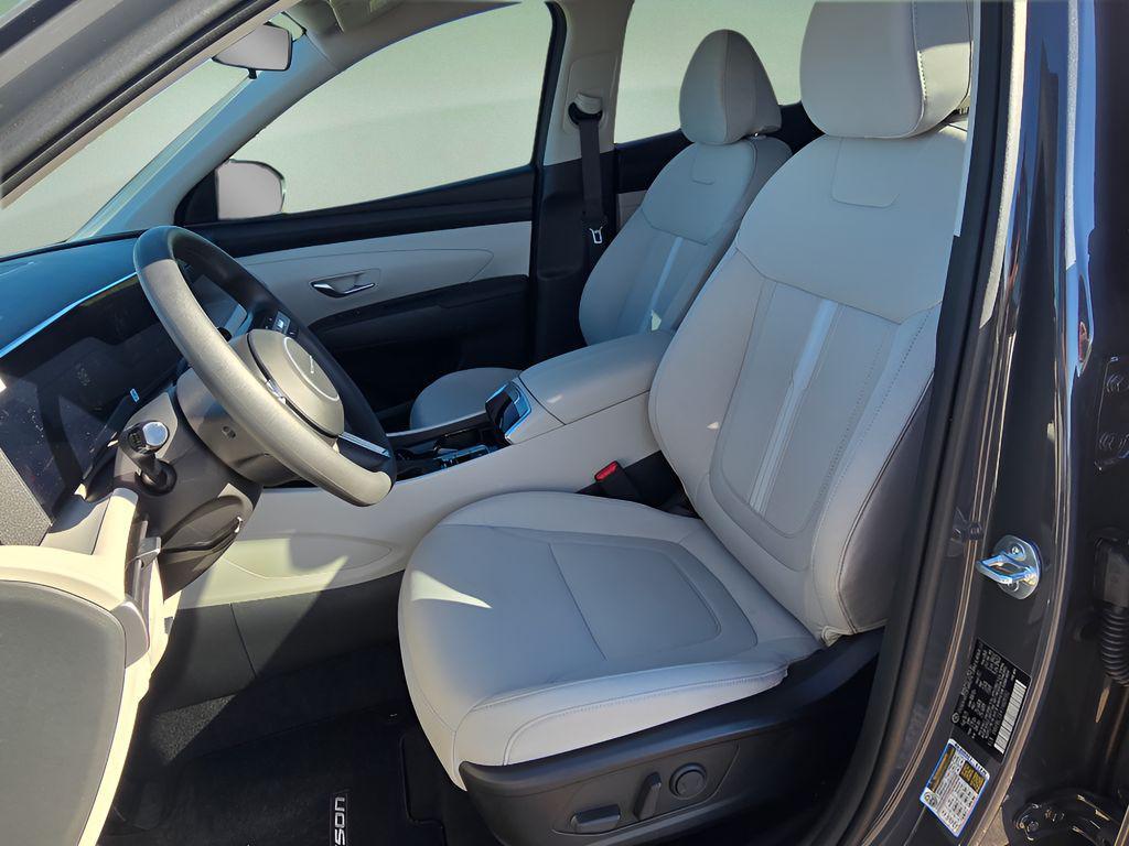 new 2026 Hyundai Tucson car, priced at $33,798