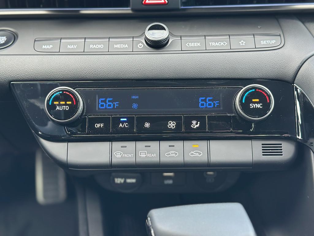 new 2025 Hyundai ELANTRA HEV car, priced at $25,960