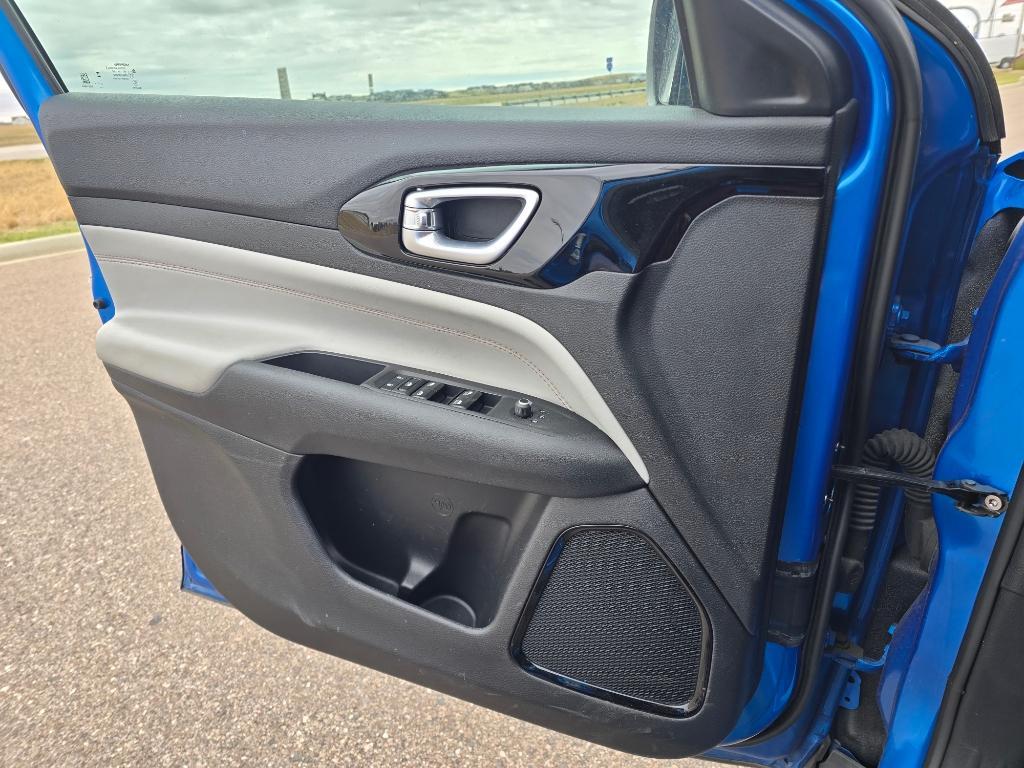 used 2024 Jeep Compass car, priced at $19,997