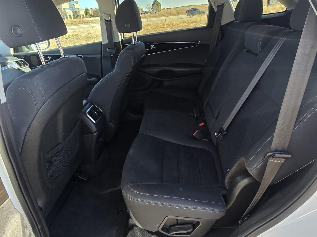 used 2019 Kia Sorento car, priced at $11,556