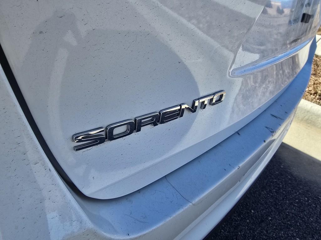 used 2019 Kia Sorento car, priced at $11,556