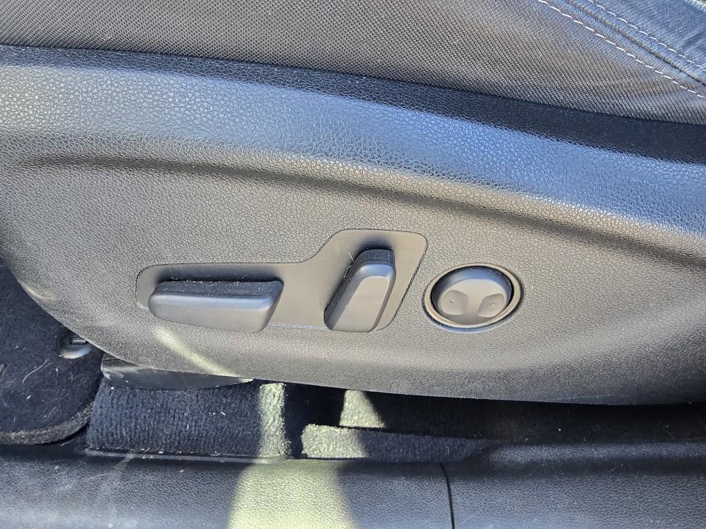 used 2019 Kia Sorento car, priced at $11,556