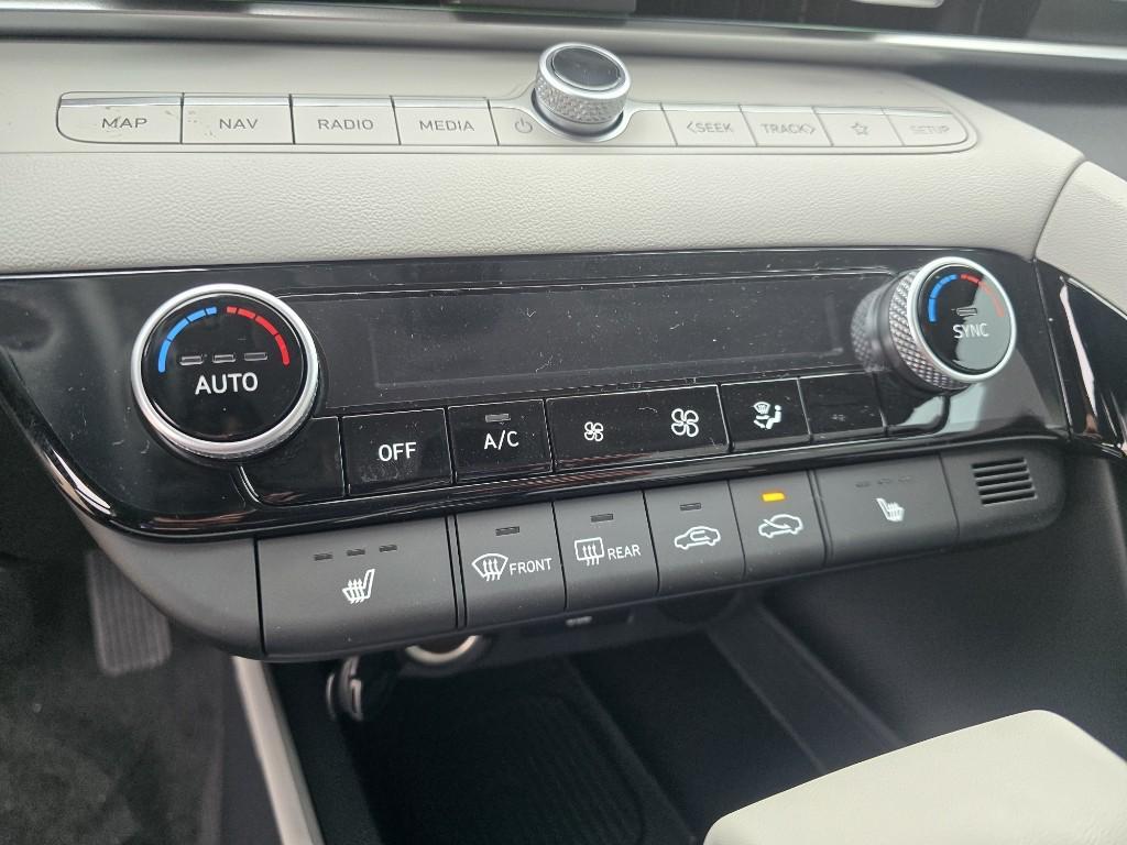 new 2026 Hyundai Elantra car, priced at $26,225