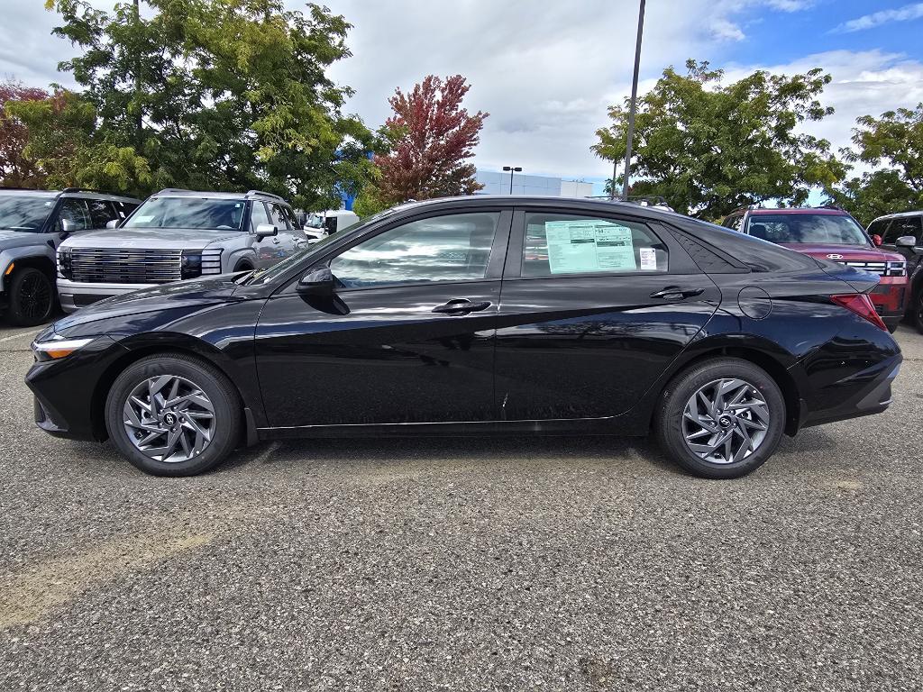 new 2025 Hyundai ELANTRA HEV car, priced at $23,470