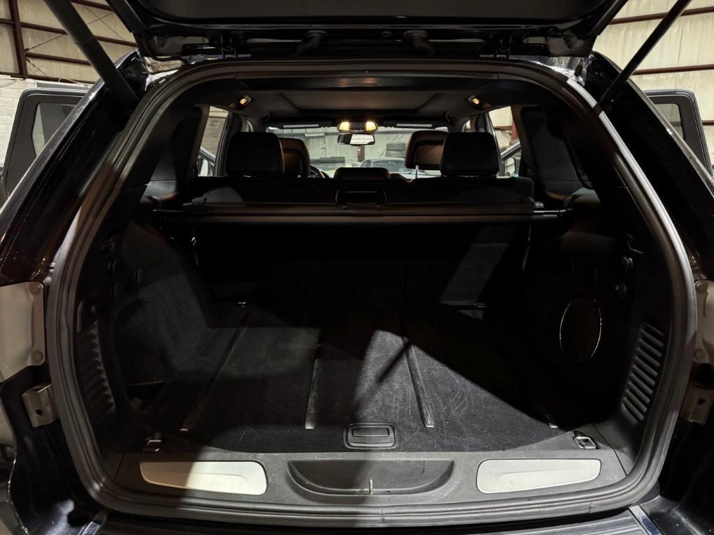 used 2014 Jeep Grand Cherokee car, priced at $12,999
