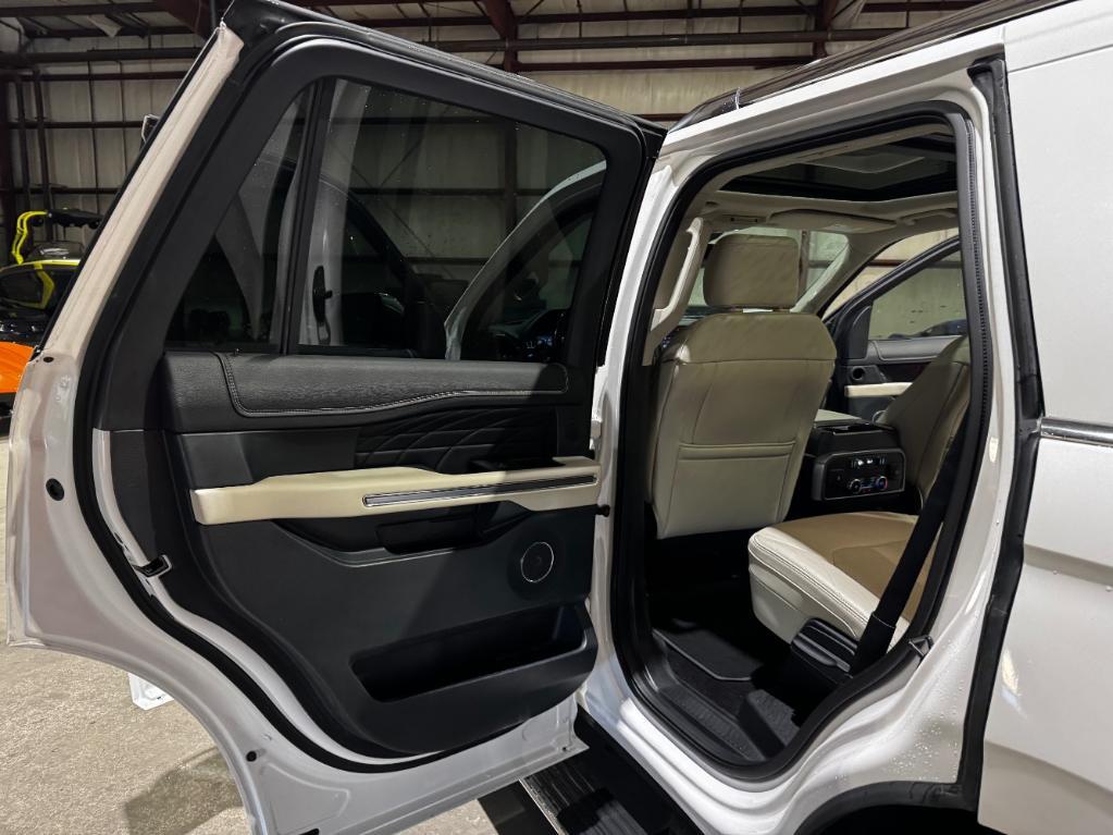 used 2019 Ford Expedition car, priced at $29,999