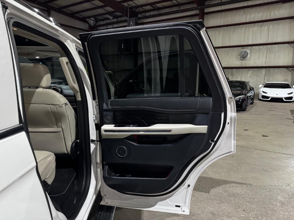 used 2019 Ford Expedition car, priced at $29,999