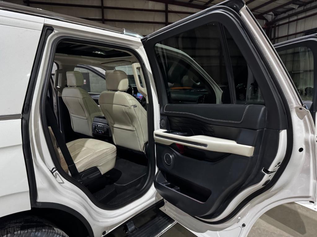 used 2019 Ford Expedition car, priced at $29,999