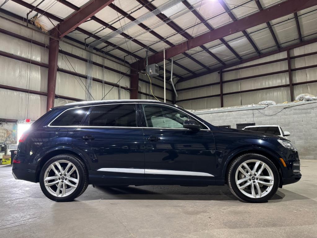 used 2017 Audi Q7 car, priced at $13,499