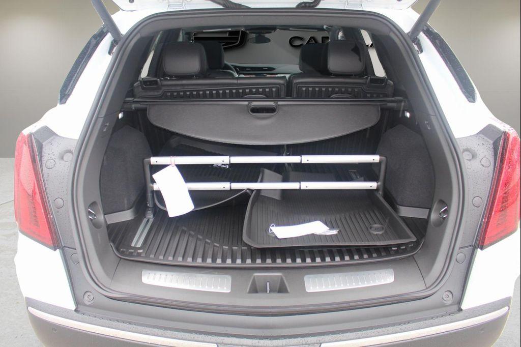 new 2025 Cadillac XT5 car, priced at $50,830