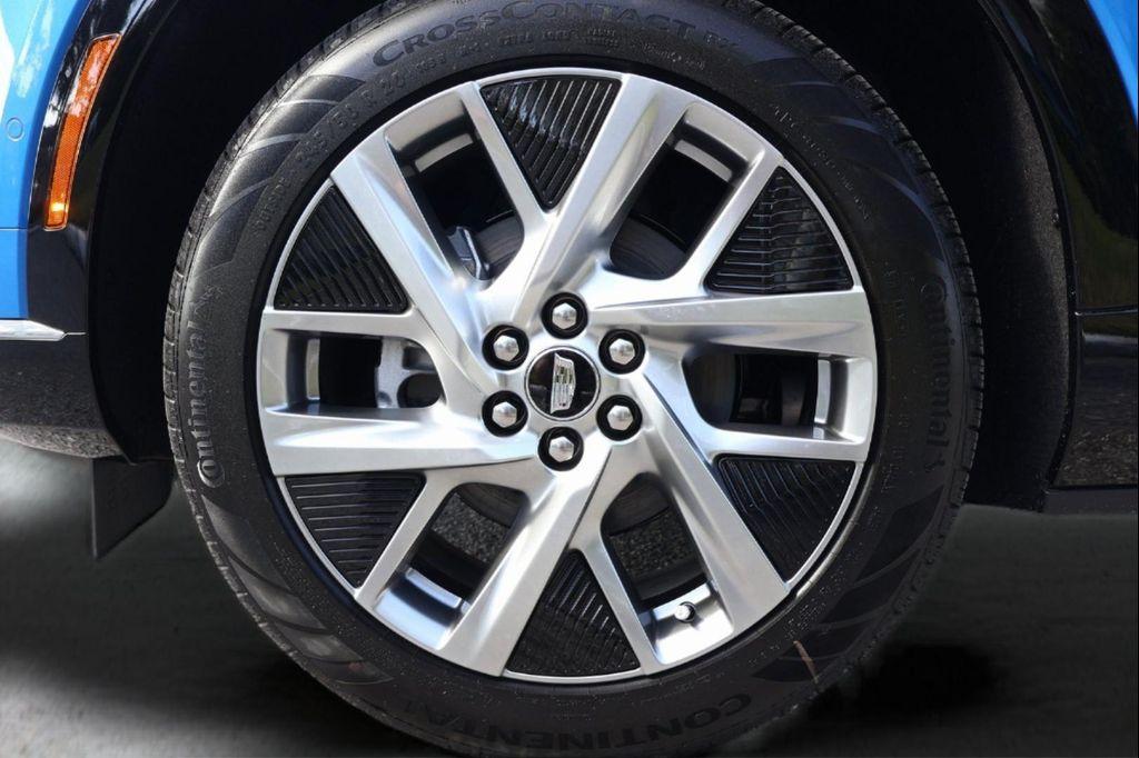 new 2026 Cadillac OPTIQ car, priced at $49,964