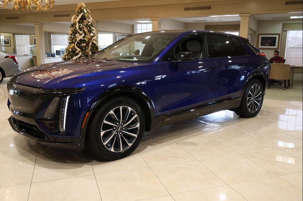 new 2025 Cadillac LYRIQ car, priced at $56,226