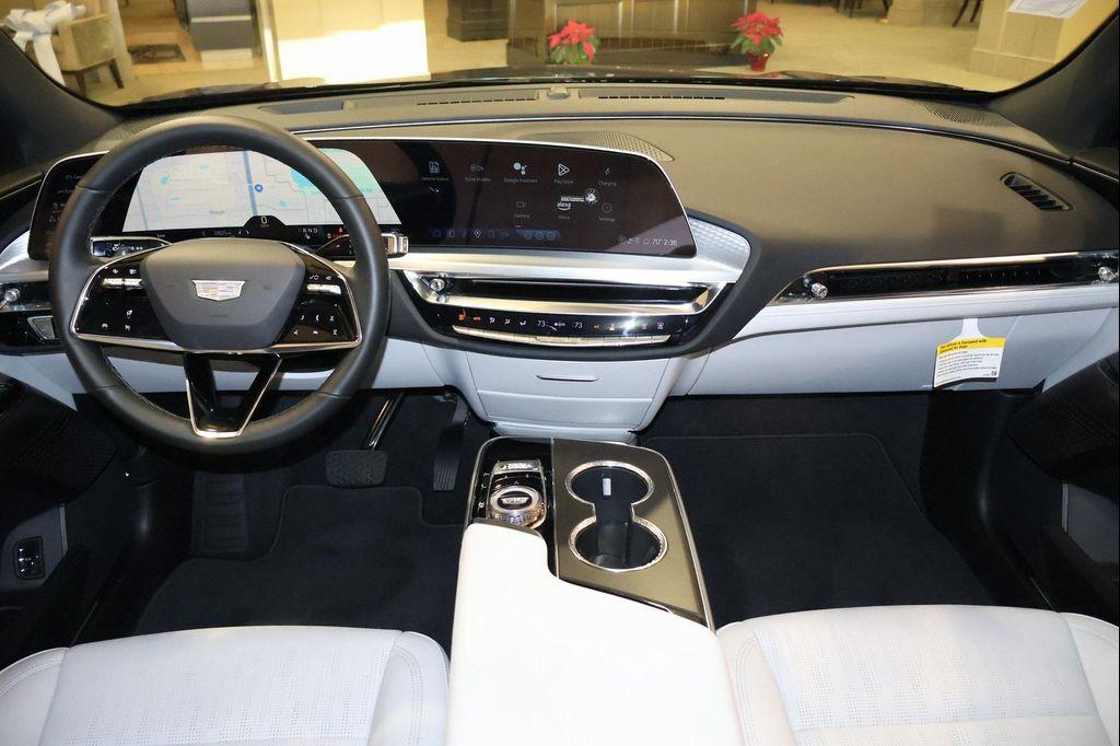new 2025 Cadillac LYRIQ car, priced at $56,226
