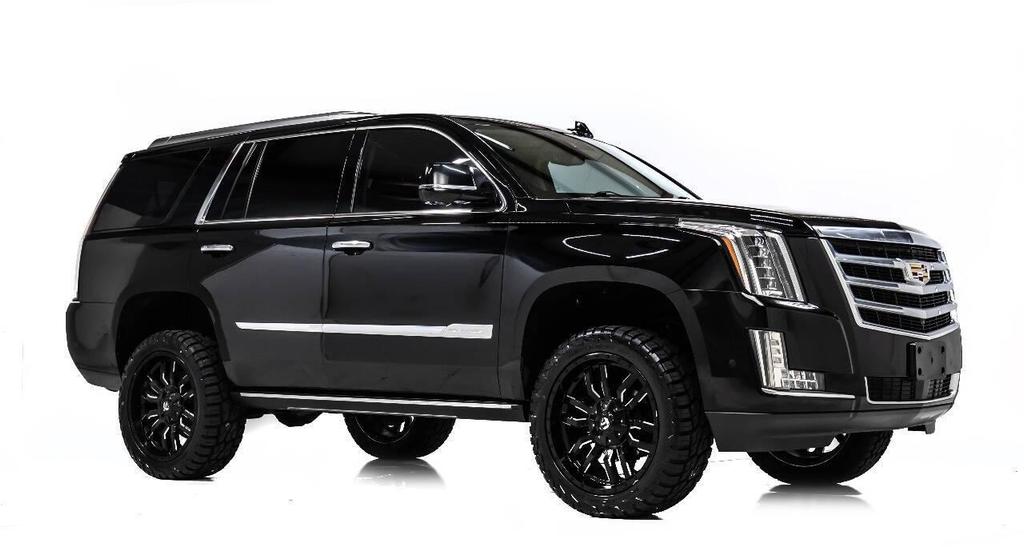used 2020 Cadillac Escalade car, priced at $43,999