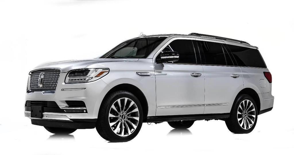 used 2019 Lincoln Navigator car, priced at $33,999