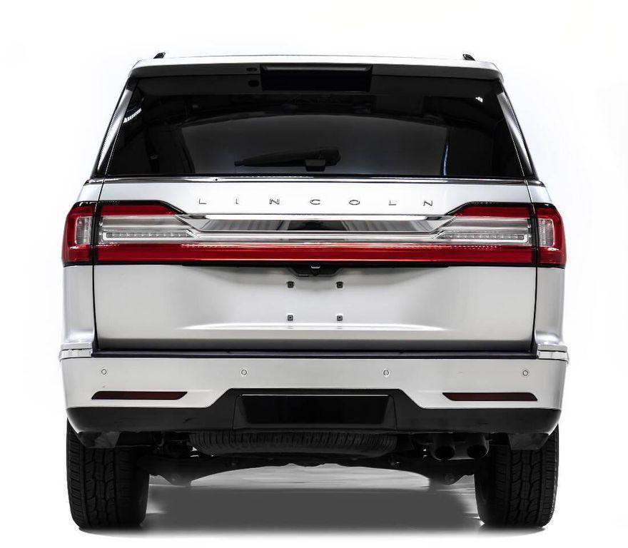 used 2019 Lincoln Navigator car, priced at $33,999