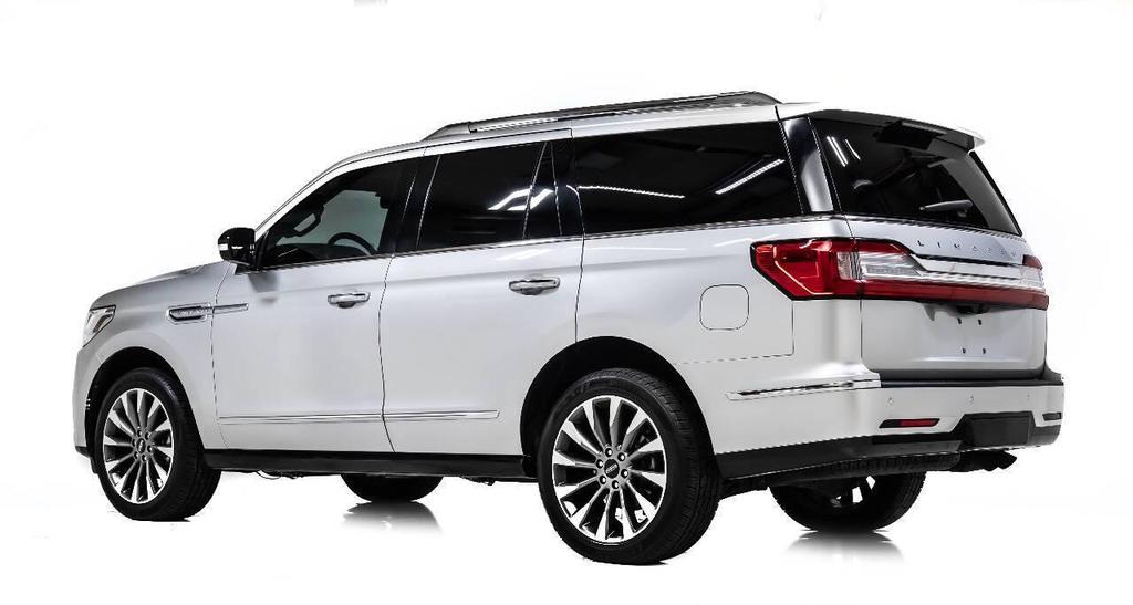 used 2019 Lincoln Navigator car, priced at $33,999