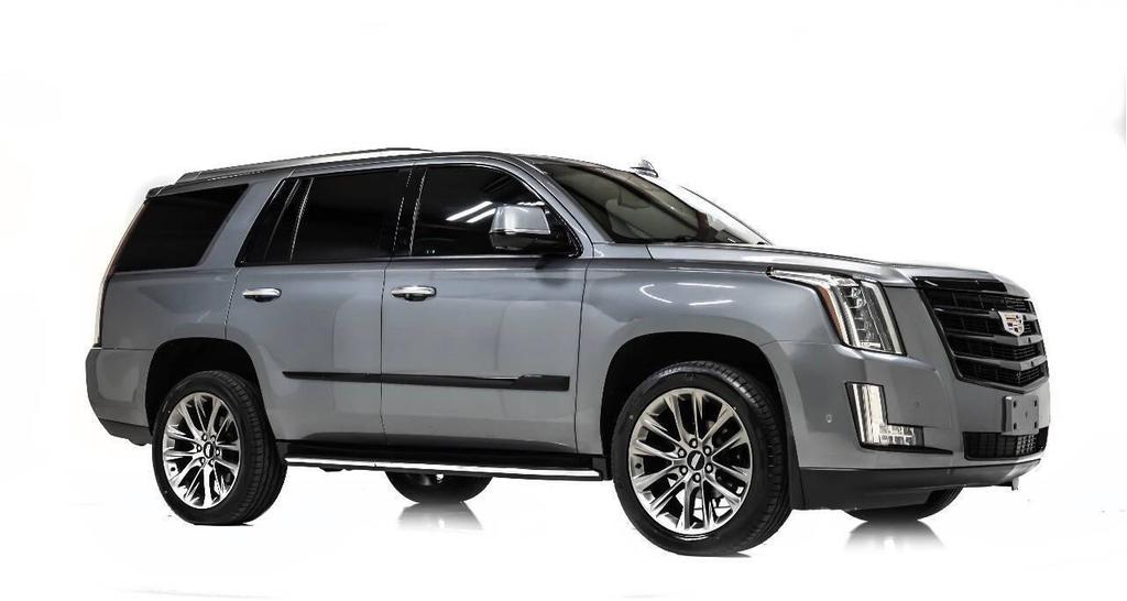 used 2020 Cadillac Escalade car, priced at $26,999