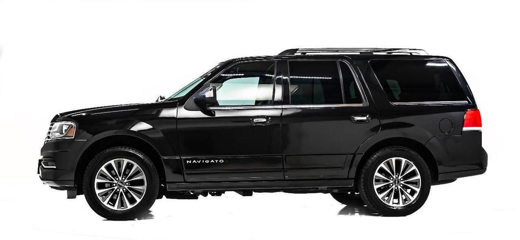 used 2015 Lincoln Navigator car, priced at $12,999