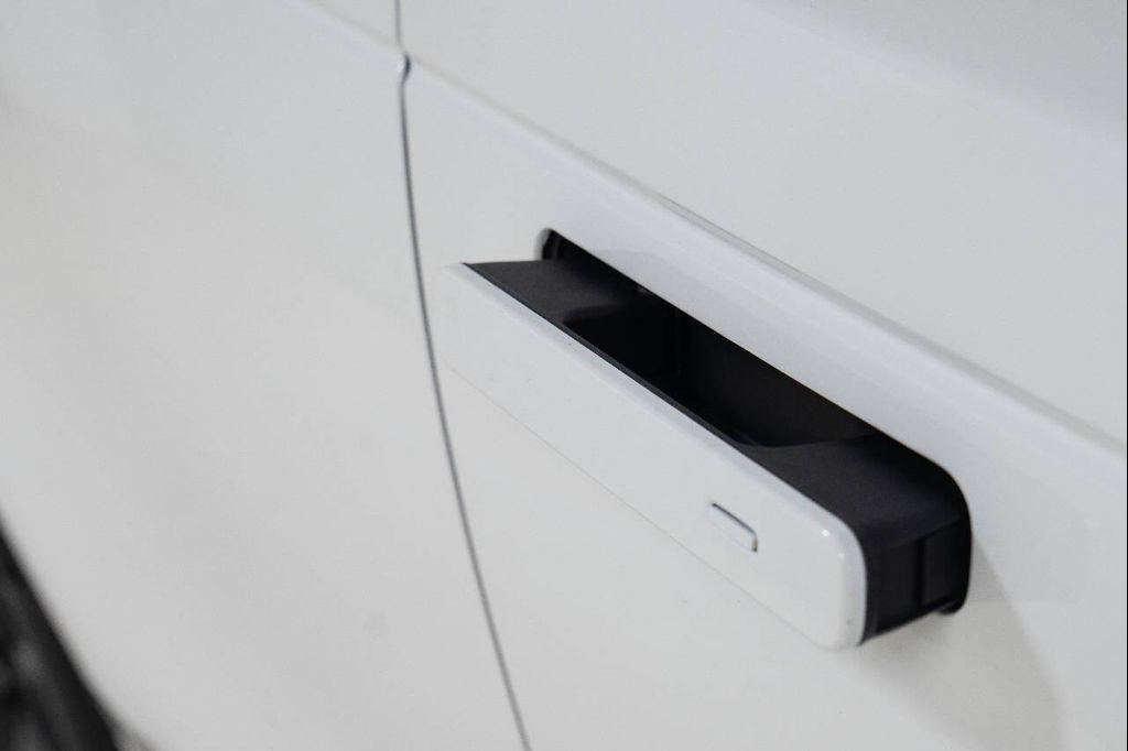 used 2020 Land Rover Range Rover Velar car, priced at $26,999