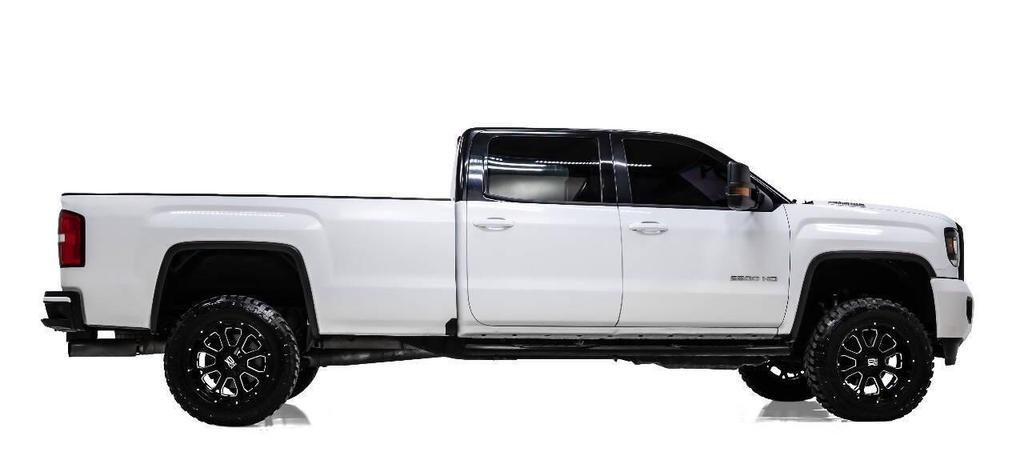 used 2017 GMC Sierra 2500 car, priced at $25,999