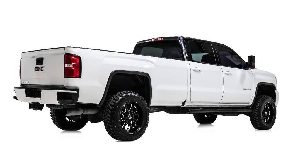 used 2017 GMC Sierra 2500 car, priced at $25,999