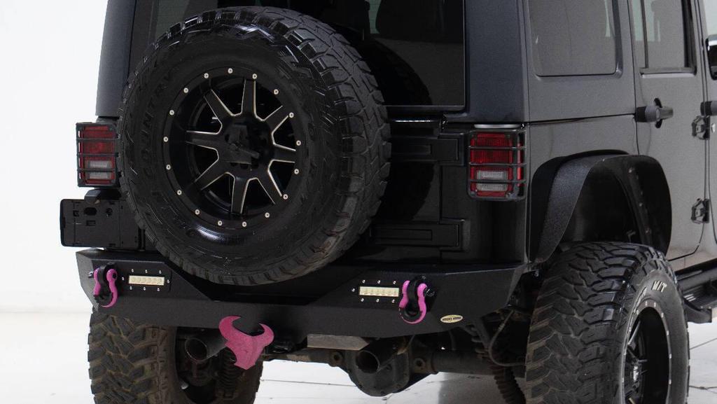 used 2015 Jeep Wrangler Unlimited car, priced at $18,999