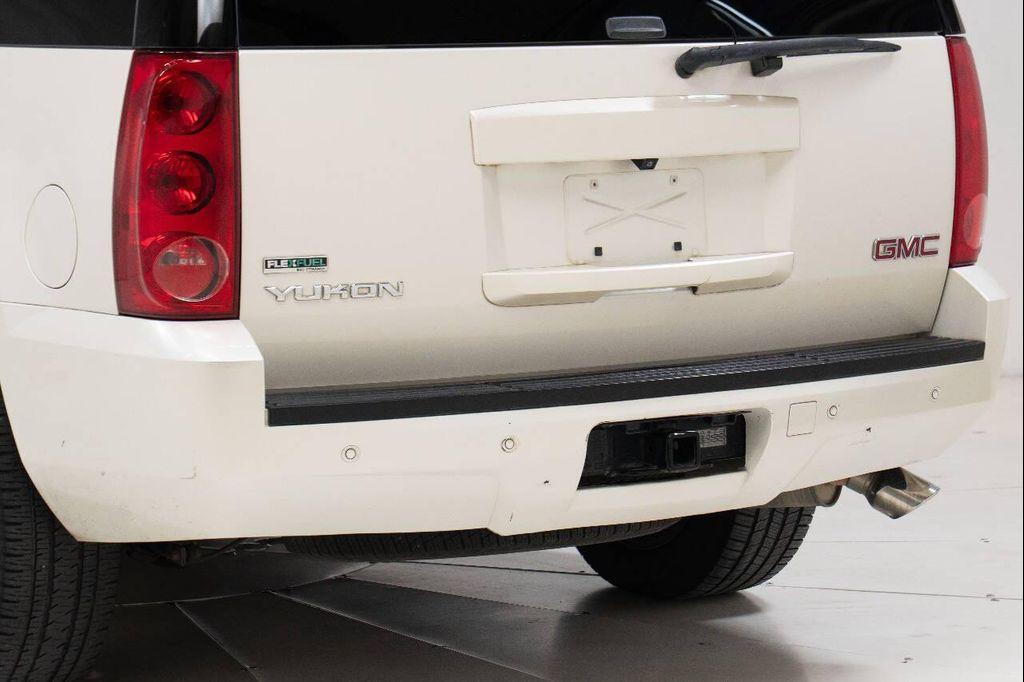 used 2010 GMC Yukon car, priced at $12,999