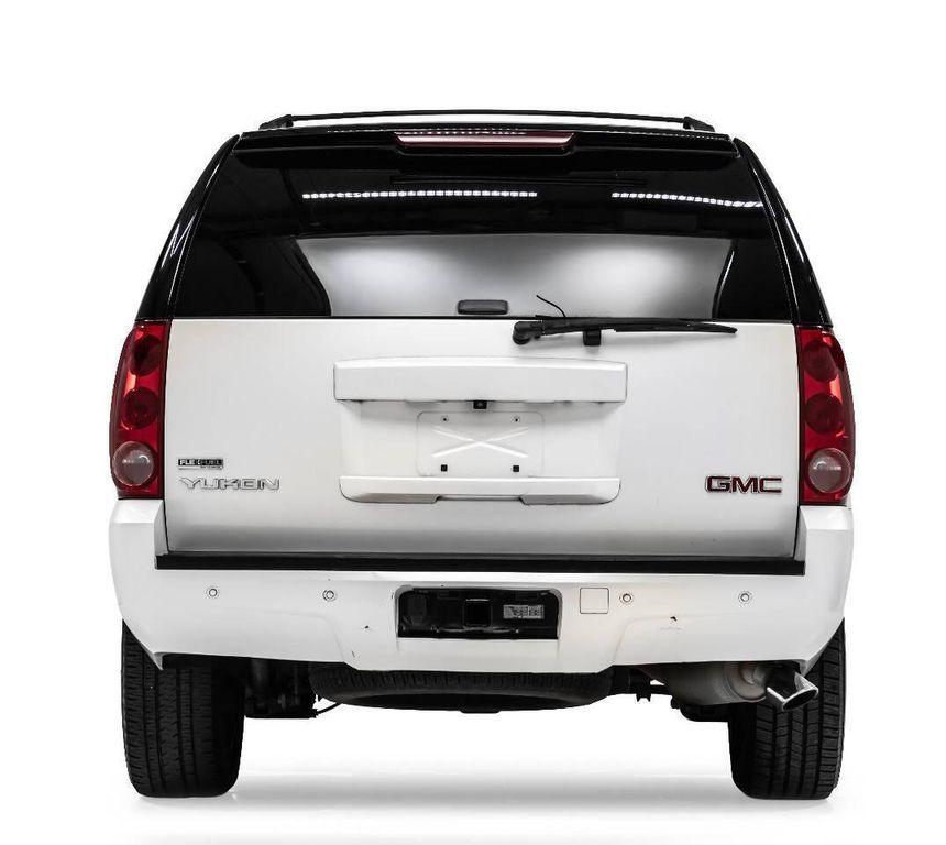 used 2010 GMC Yukon car, priced at $12,999