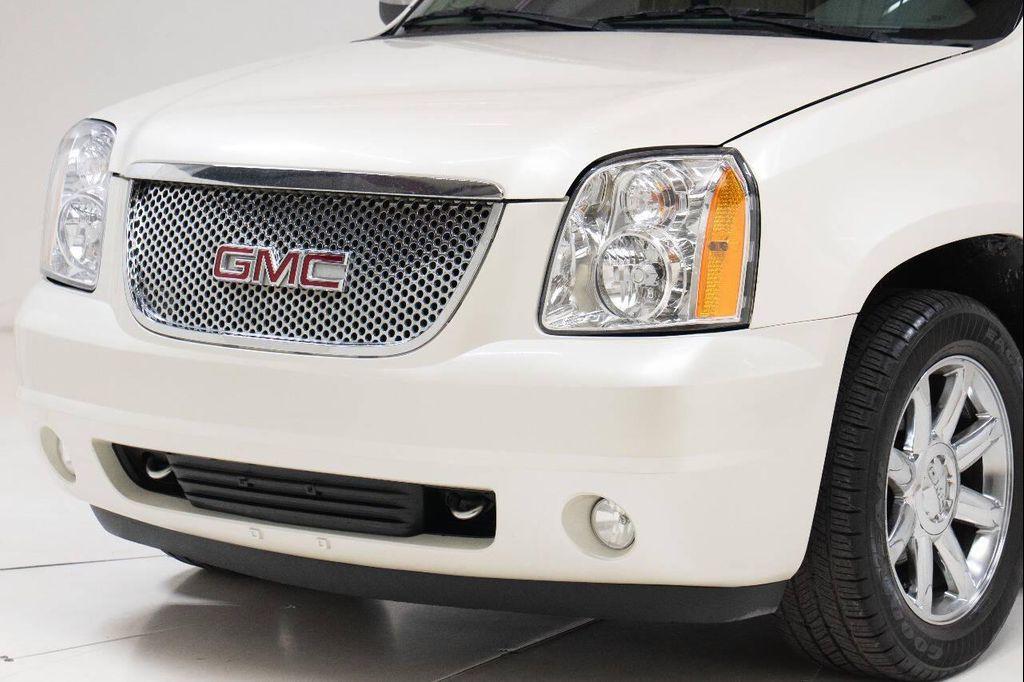 used 2010 GMC Yukon car, priced at $12,999