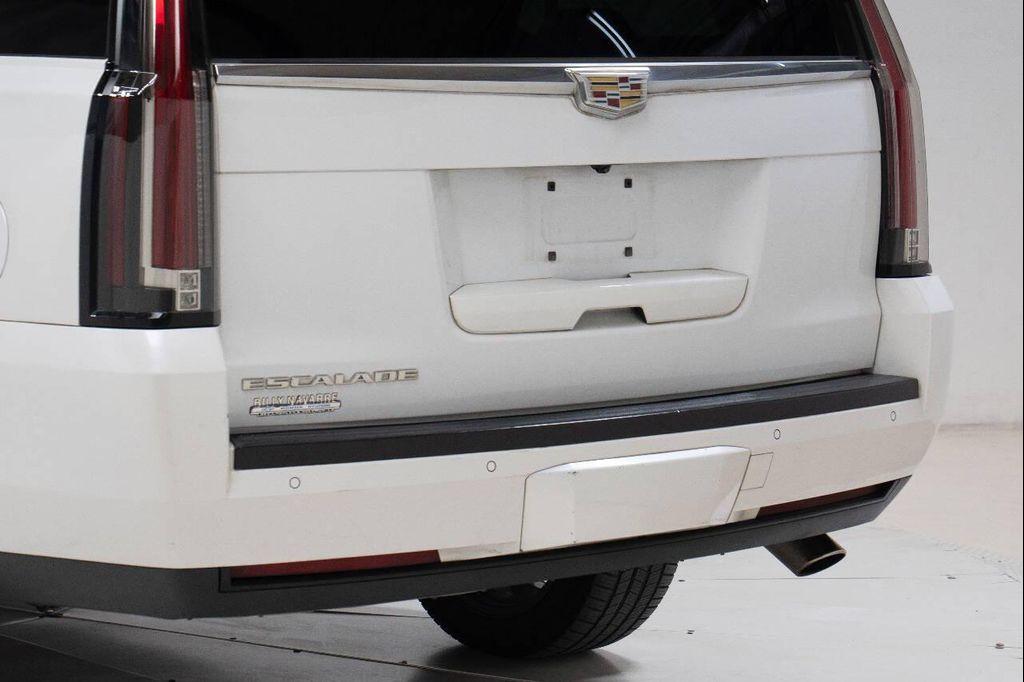 used 2016 Cadillac Escalade ESV car, priced at $24,999