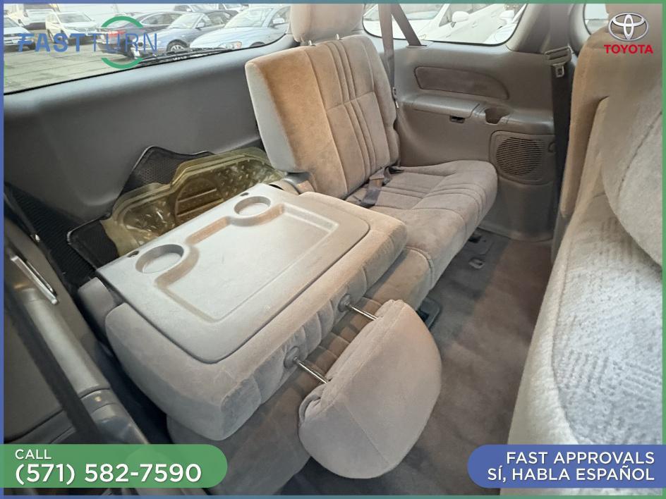 used 2002 Toyota Sienna car, priced at $3,900