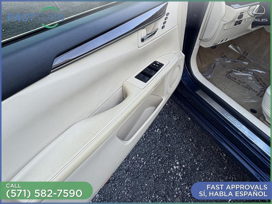 used 2015 Lexus ES 350 car, priced at $15,900