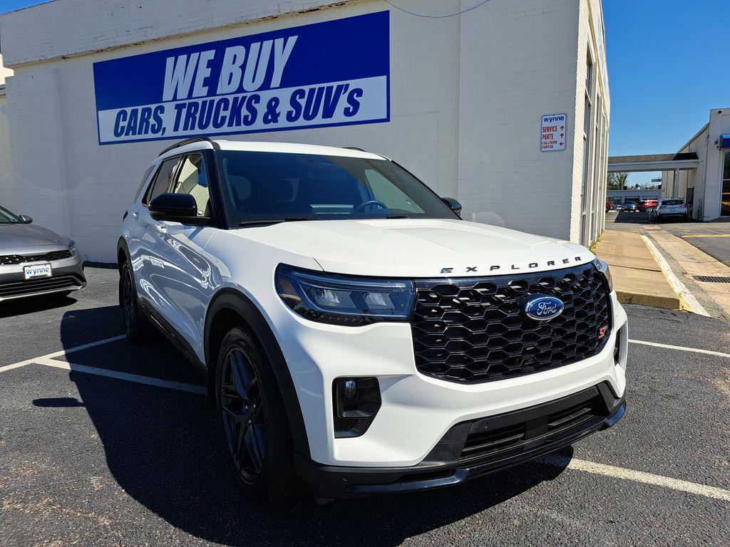 used 2025 Ford Explorer car, priced at $48,488