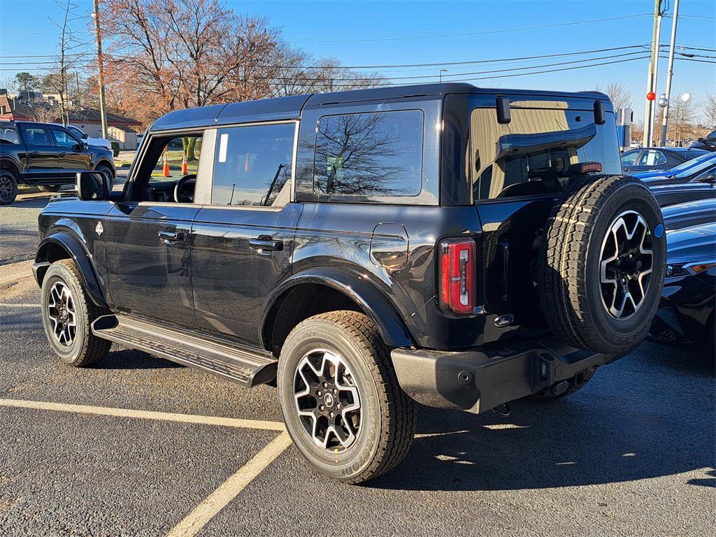 new 2025 Ford Bronco car, priced at $50,530