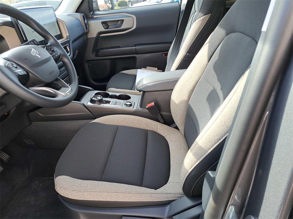 new 2025 Ford Bronco Sport car, priced at $32,884