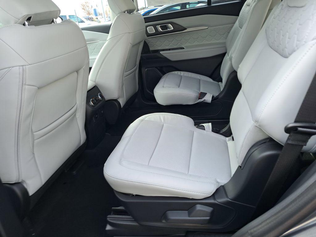 new 2026 Ford Explorer car, priced at $51,995