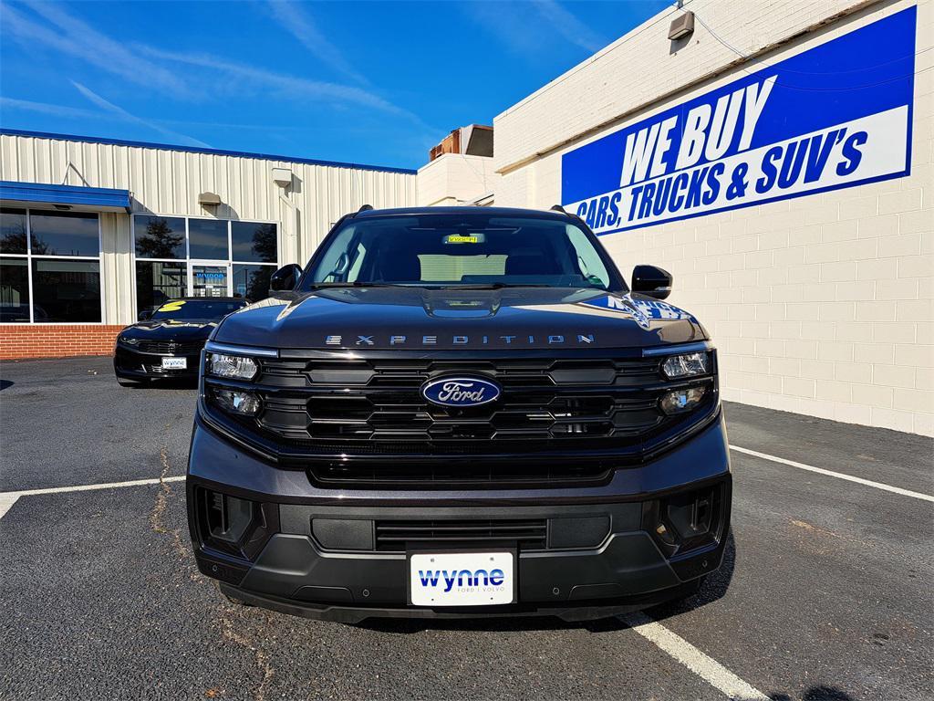 new 2025 Ford Expedition car, priced at $68,524