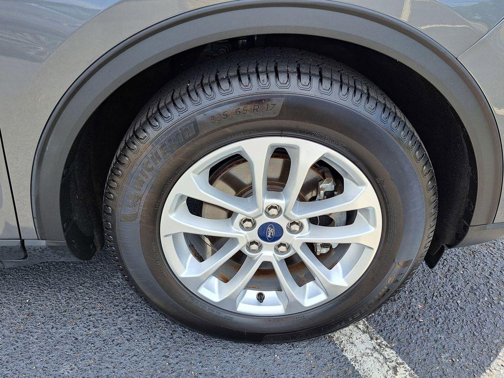 used 2021 Ford Escape car, priced at $17,988