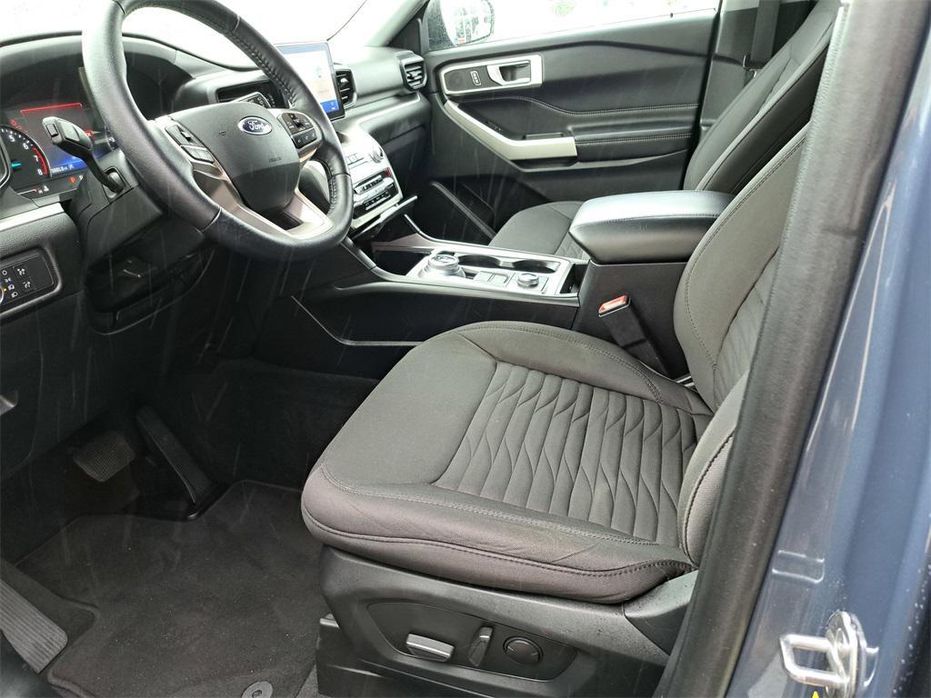 used 2021 Ford Explorer car, priced at $19,999