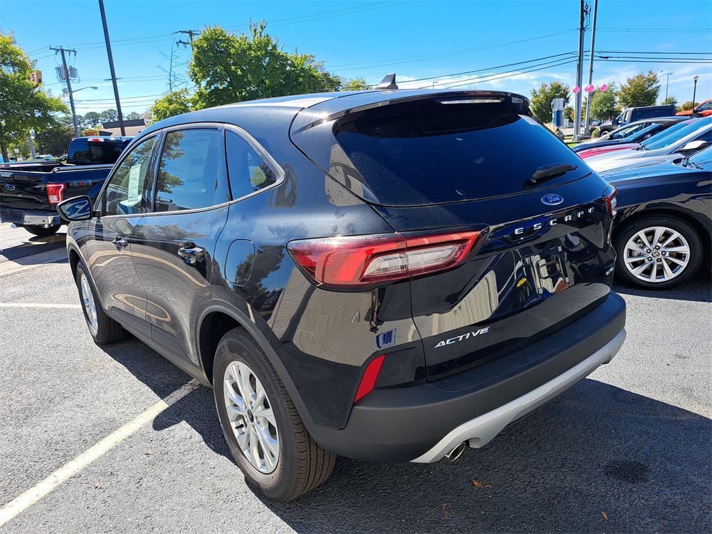 new 2026 Ford Escape car, priced at $27,476