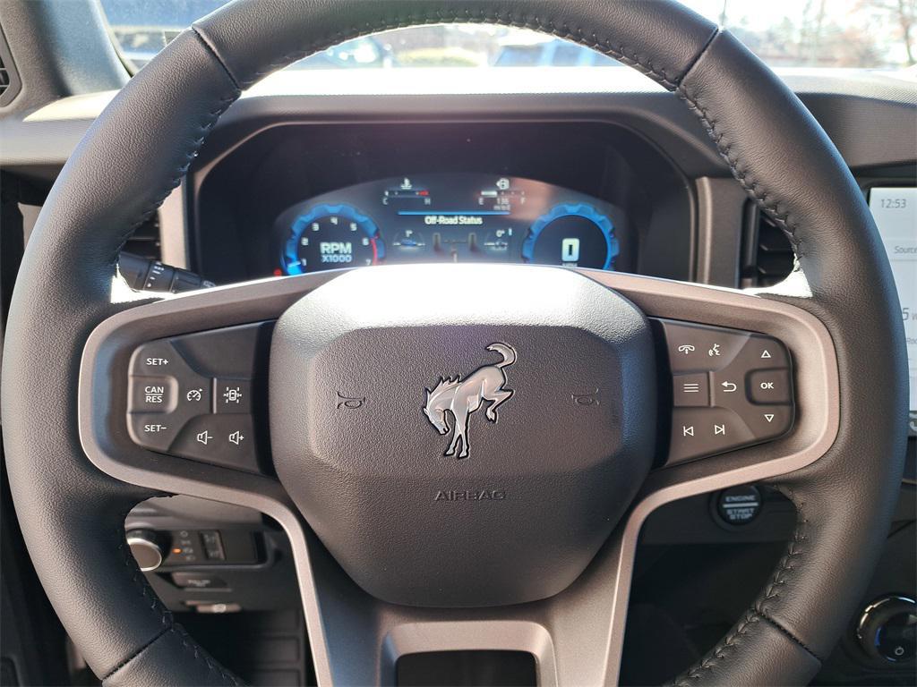 new 2025 Ford Bronco car, priced at $47,094