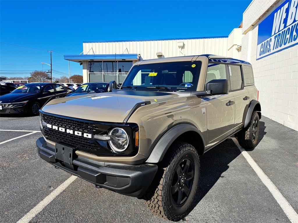 new 2025 Ford Bronco car, priced at $47,094
