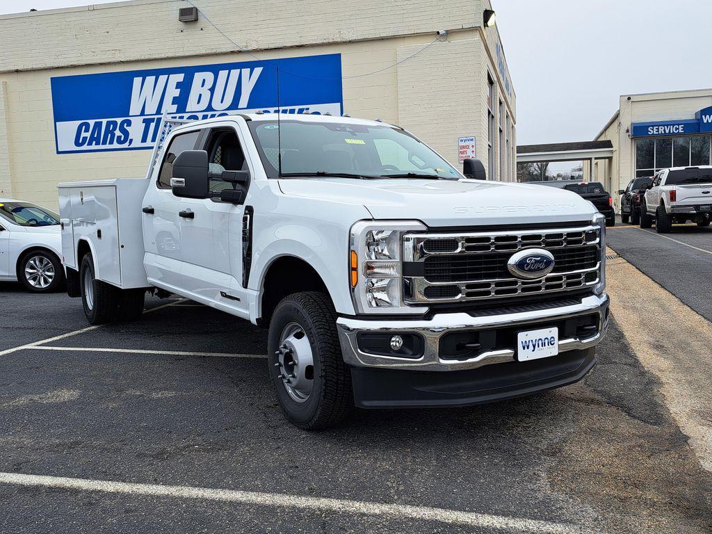 new 2025 Ford F-350 car, priced at $73,857